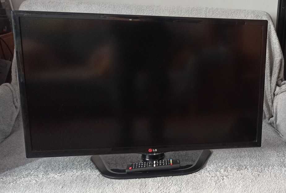 Telewizor LG 32" + pilot