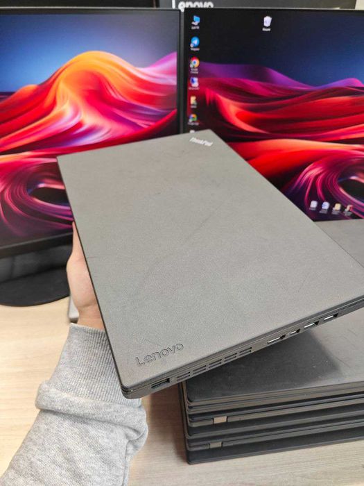 30 ШТУК • Lenovo ThinkPad X260 • 8GB DDR4 • 256GB SSD