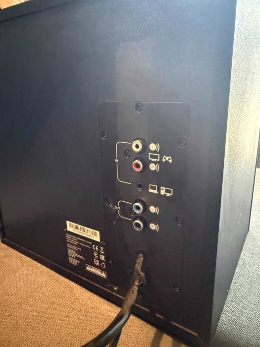 Colunas 2.1 LOGITECH Z533