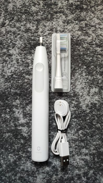 Szczoteczka soniczna Oclean Z1 + nowa końcówka