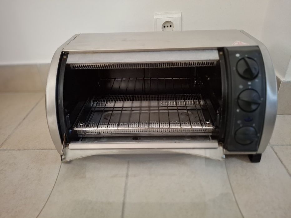 Forno electrico Taurus de 12l e 1500w