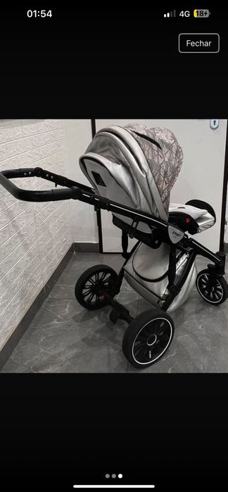 Carrinho de passeio marca anex prateado