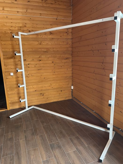 Стелаж, стійка для рулонів з тканиною, плівки