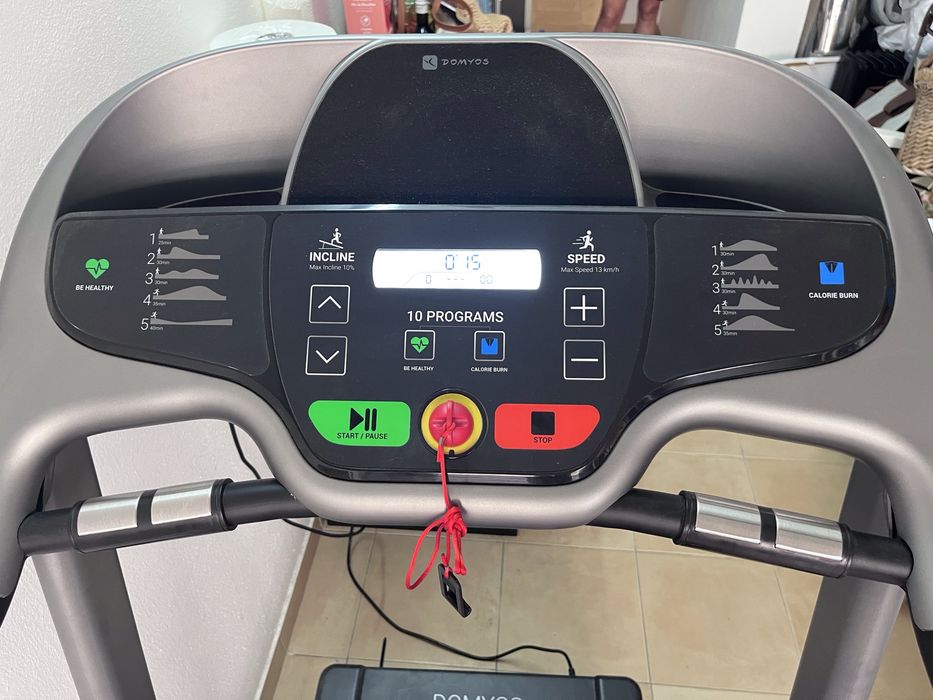Passadeira de Corrida Domyos T520A – como nova