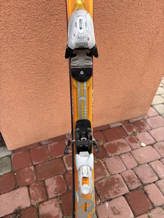 Narty typu "all-mountain" marki K2, model Apache 160 cm