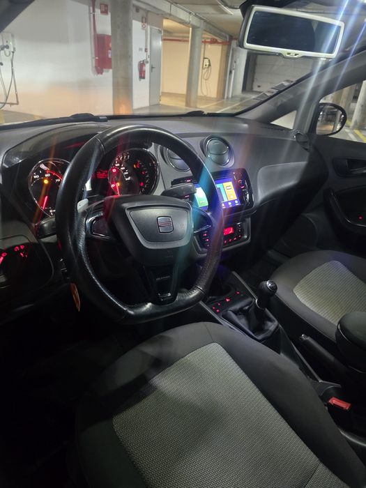 Seat Ibiza 6j excelente estado