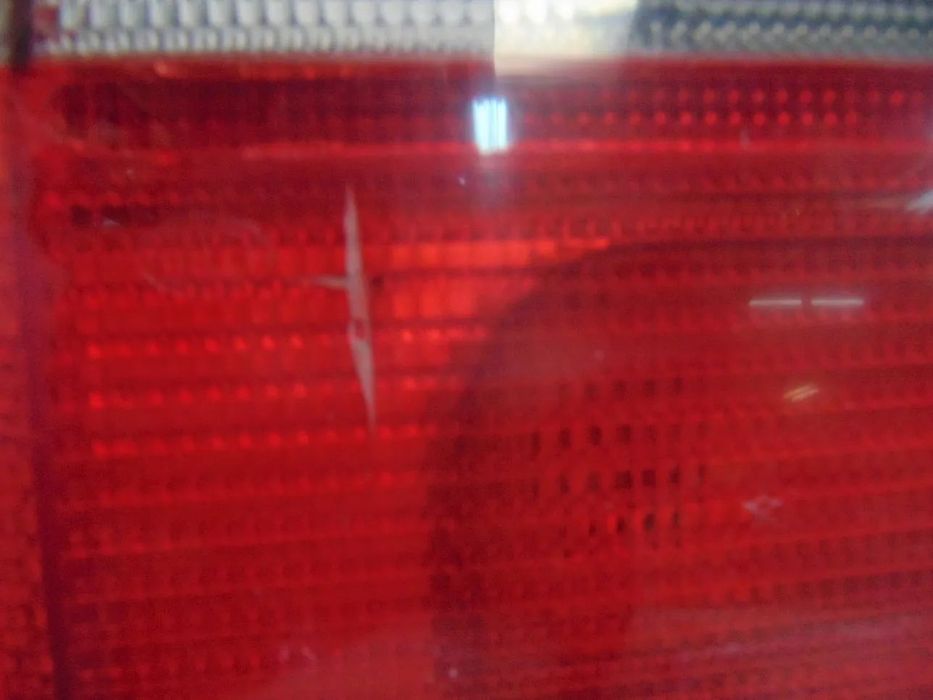 Ford galaxy placa reflctora