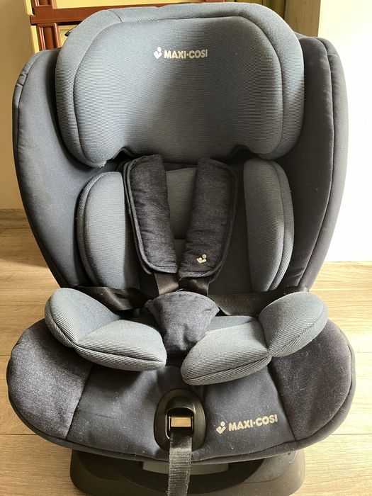 Автокрісло Maxi-cosi Titan