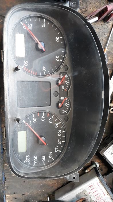 Zegary vw t4 transporter 1.9 td 2.4 td