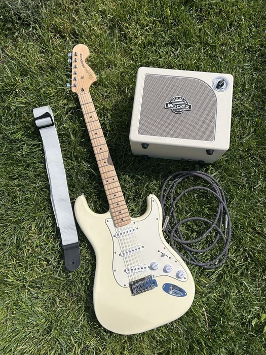 Електрогітара Squier by Fender Stratocaster та всі комплектуючі