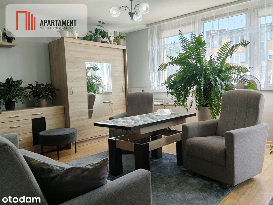 3 pokojowe/ 54 m2/ loggia/ 3 p. Fabryczne