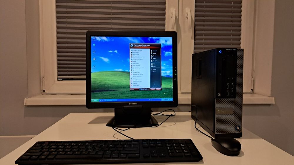 Retro Zestaw DELL do Gier Retro WinXP/2x3.0GHz/80GB/4GB/Monitor