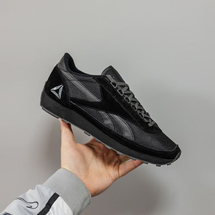 Кроссовки Reebok Classic All Black Мужские оригинал новые