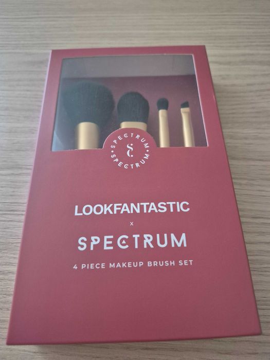 Pędzle do makijażu Spectrum