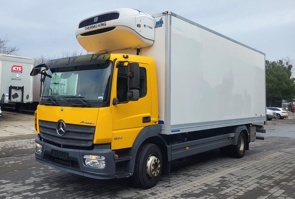 Mercedes-Benz Mercedes-Benz Atego 1324 Chłodnia 6,40 m + Winda 1500 kg | 223 tys. km | EURO 6  Mercedes Atego 1324 Chłodnia Winda | 1 właściciel | ASO Mercedes|EUR6