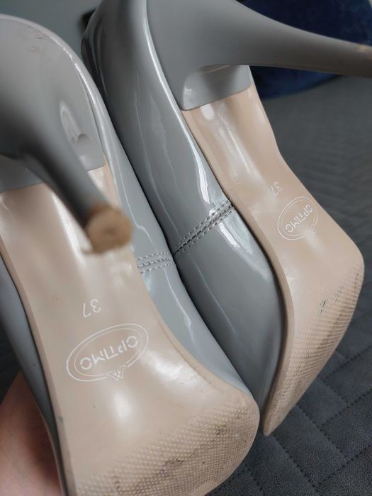 Buty na obcasie szare, rozm. 37