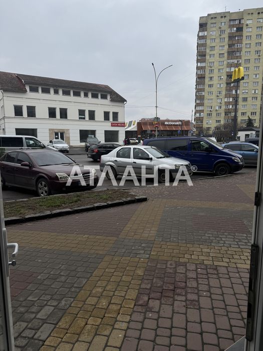 Оренда приміщення на Проспекті Свободи/16кв.м