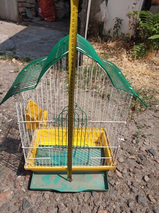 Продам клетку для попугая