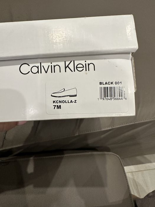 Продам ідеальні лофери Calvin Klein шкіра оригінал