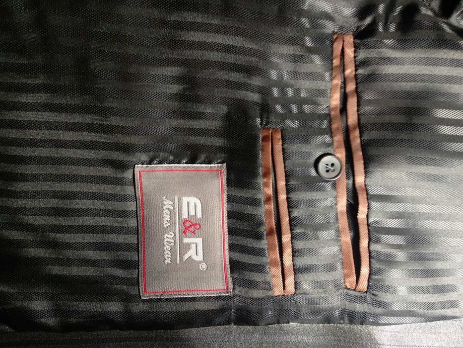 Чоловічий костюм