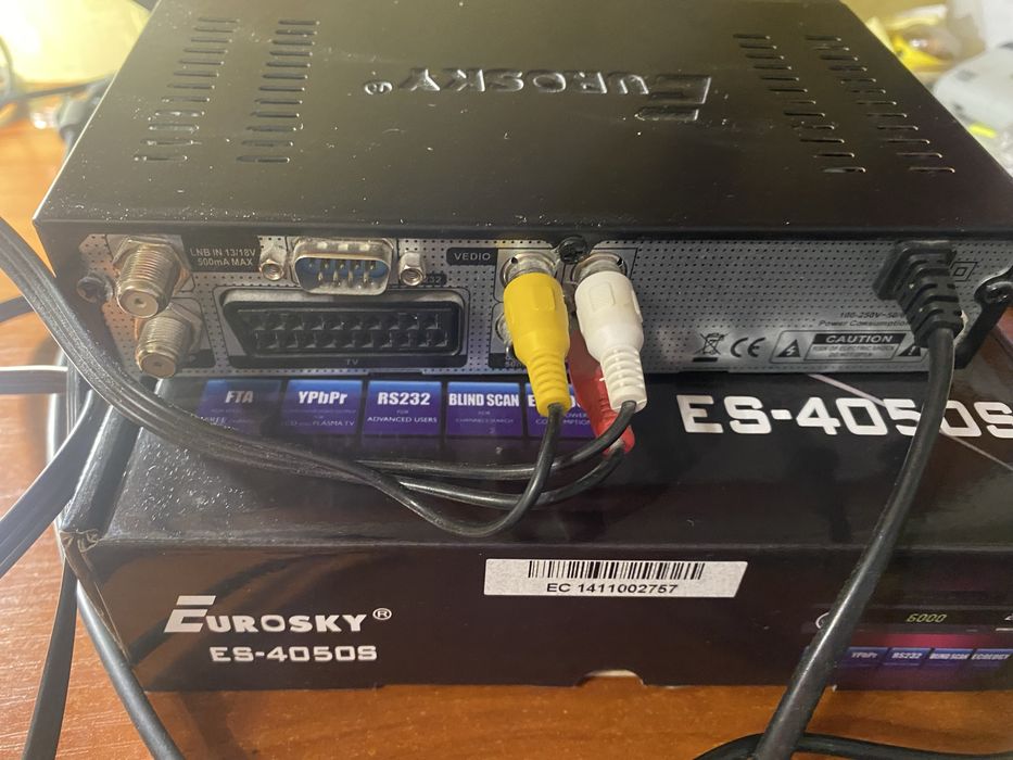 Спутниковый тюнер Eurosky ES 4050 S