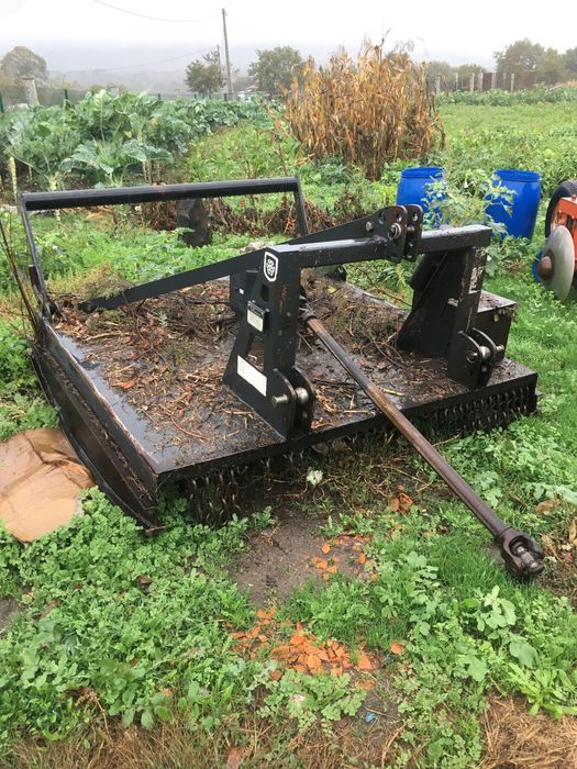 Capinadeira florestal cancela