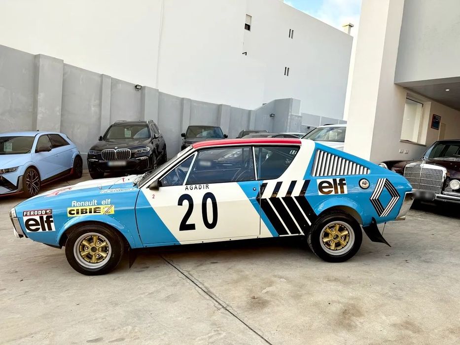 Renault 17