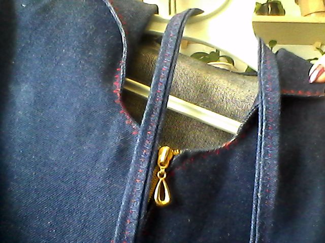 пиджак 44 р. с карманами новый