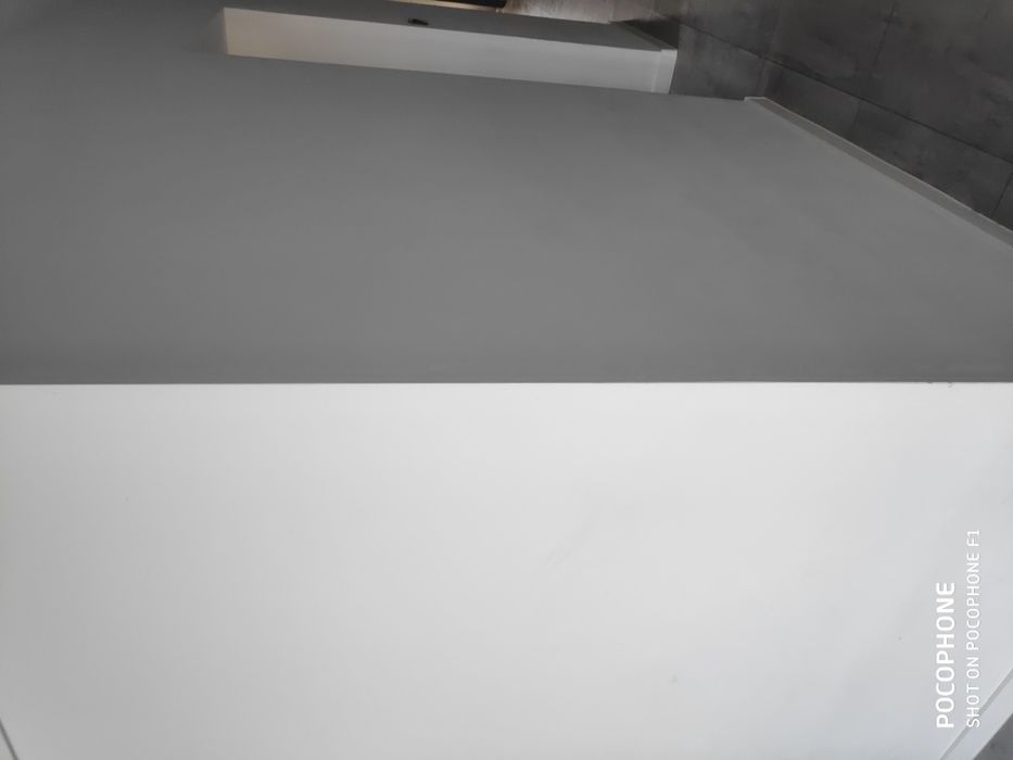 Tynki cementowo-wapienne, maszynowe,tradycyjne.