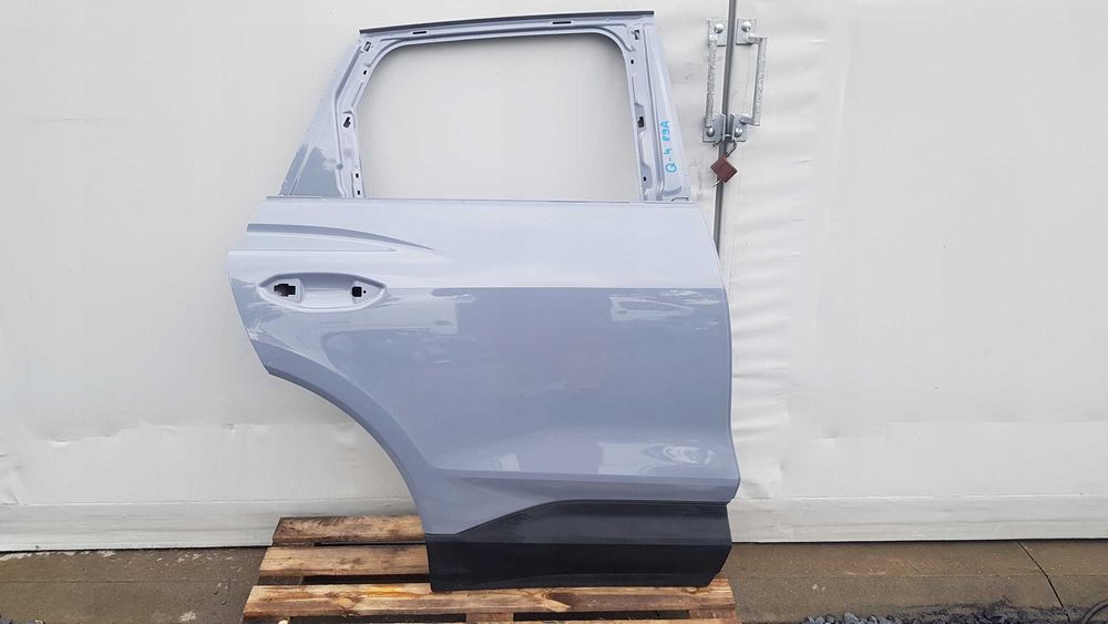 AUDI Q4 E-Tron Двери передние задние