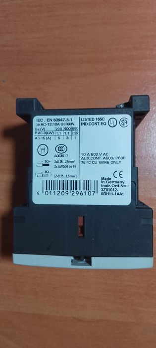 Пускатель (контактор) Siemens 3RH1140-2BB40, 4NO, 24VDC