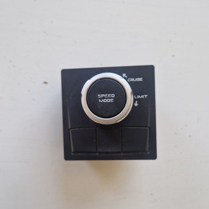 Panel przełącznika tempomatu Renault gama t