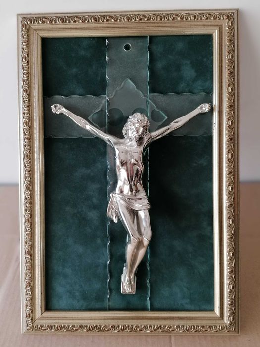 Crucifixo de parede antigo (década de 80)