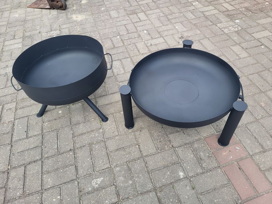 Masywne paleniska stalowe.