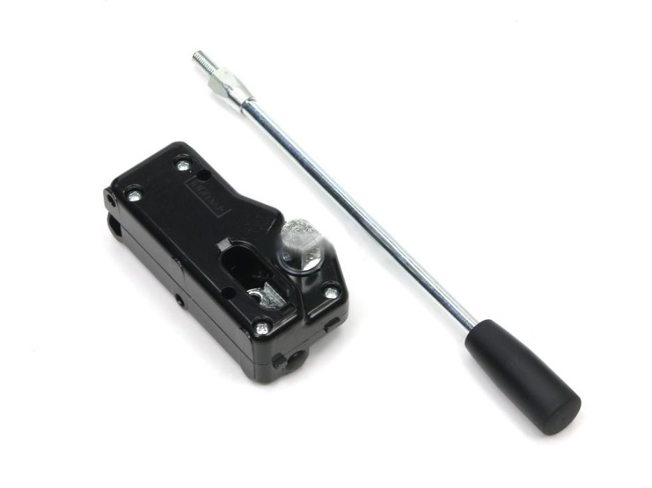 Dźwignia do sterowania linkami w rozdzielaczach hydraulicznych