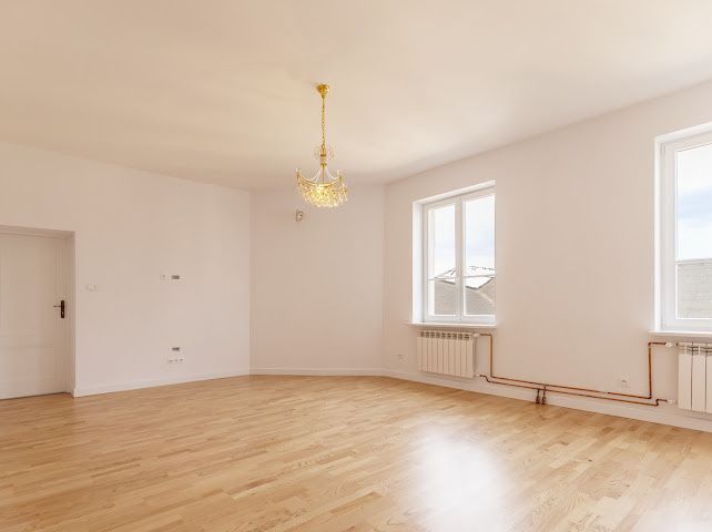 Piekne mieszkanie na Chmielnej