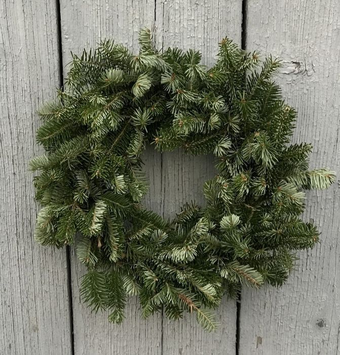 Новорічні віночки та ялинки [в'язані/мотанки)із натуральної гілки