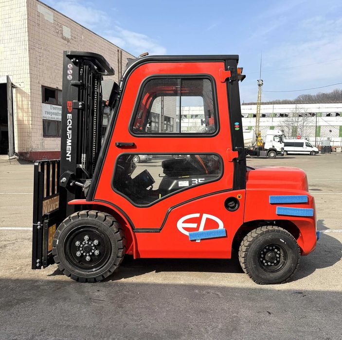 Продаж вилкових навантажувачів Київ нові та вживані гарантія доставка