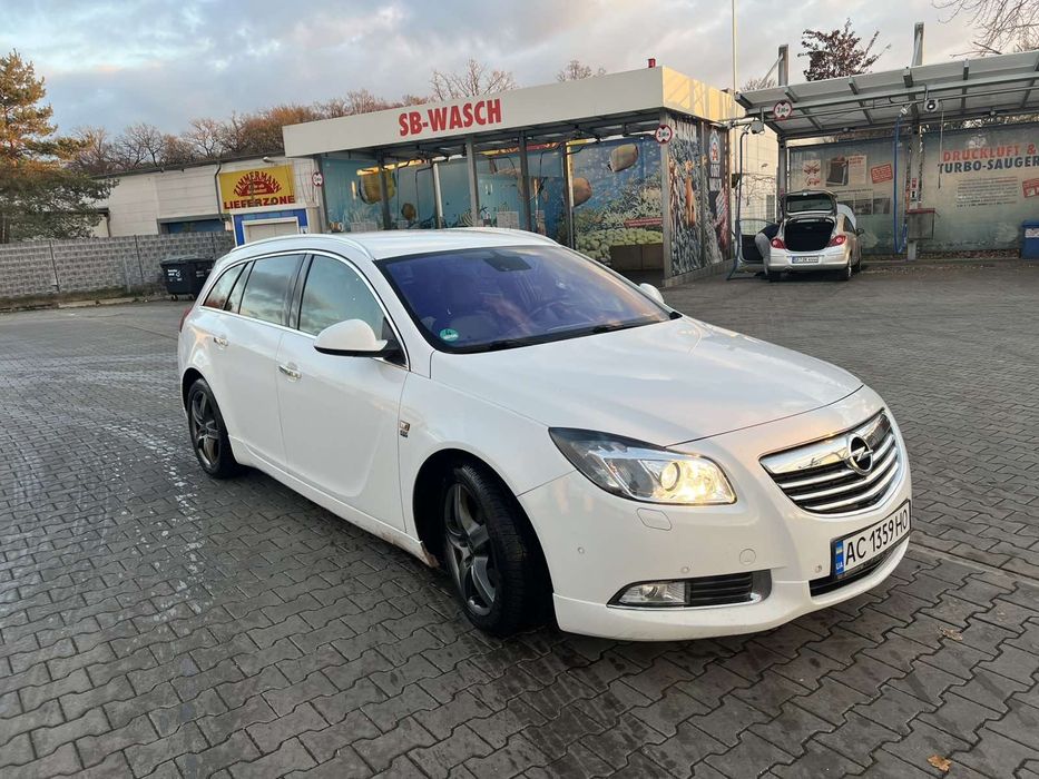 Opel Insignia 2.0 Автомат