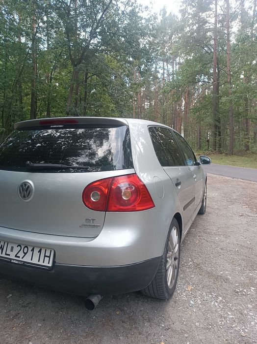 Volkswagen Golf 5 2.0tdi 170 koni