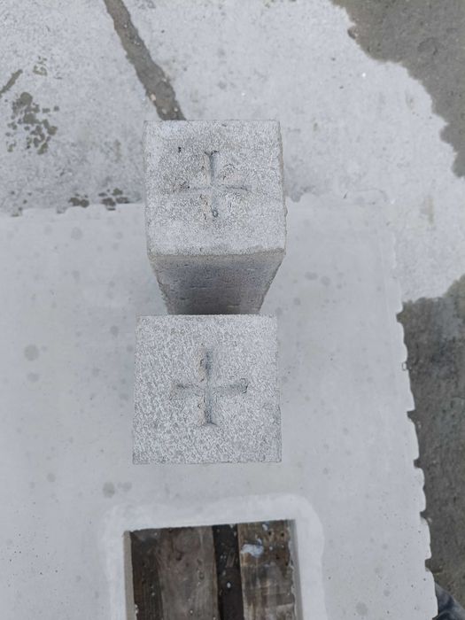 Słupek geodezyjny słupek graniczny