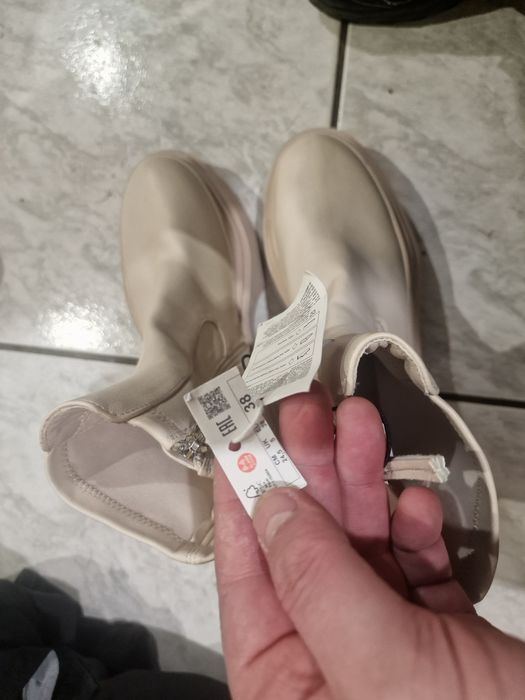 Nowe Reserved Botki Heavy z zamkiem na koturnie roz,38,39/40