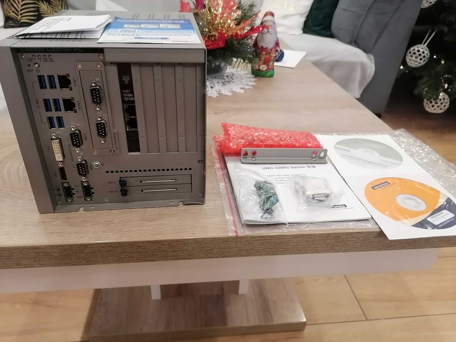 Komputer Przemysłowy ADWANTECH