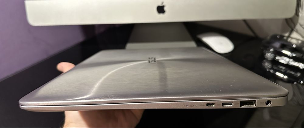 Ноутбук Ультрабук Asus Zenbook i5-8250(1.6-3.4 ГГц)ОЗУ 8GB/ SSD 256GB