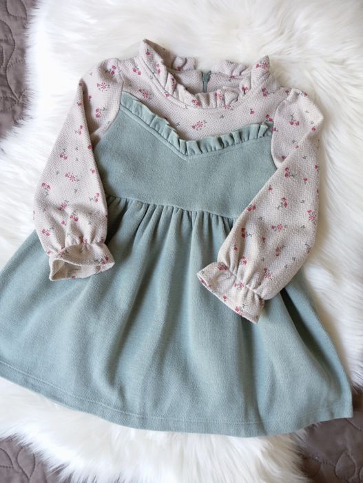 Тепленька  сукня на дівчинку 2-3 роки