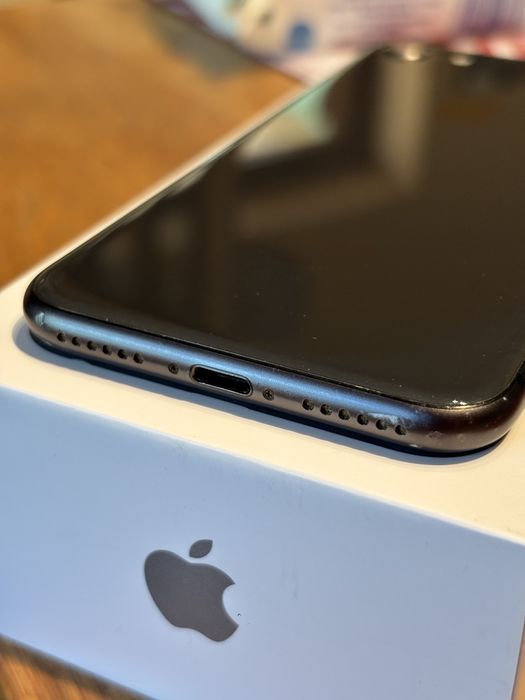 iPhone 8 Black 64gb