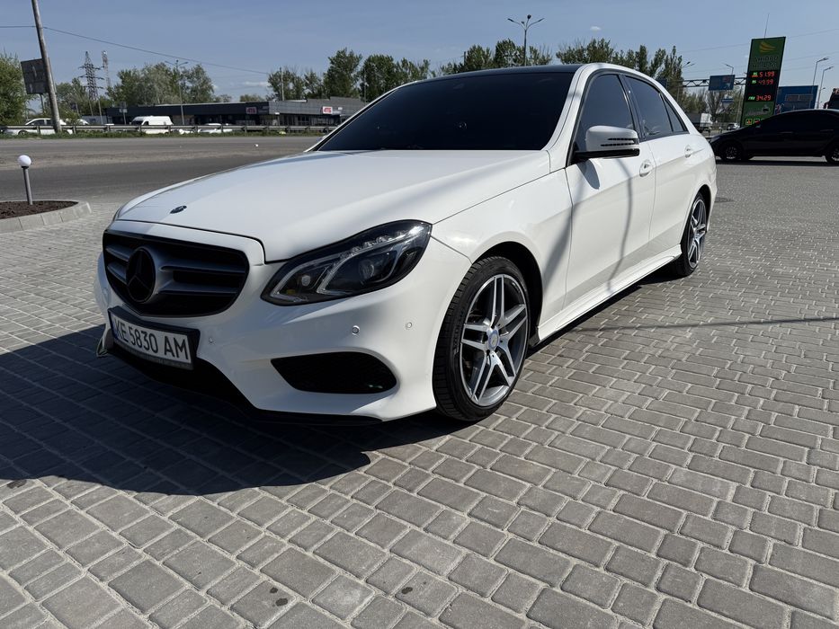 Mercedes-Benz в хорошем состояние