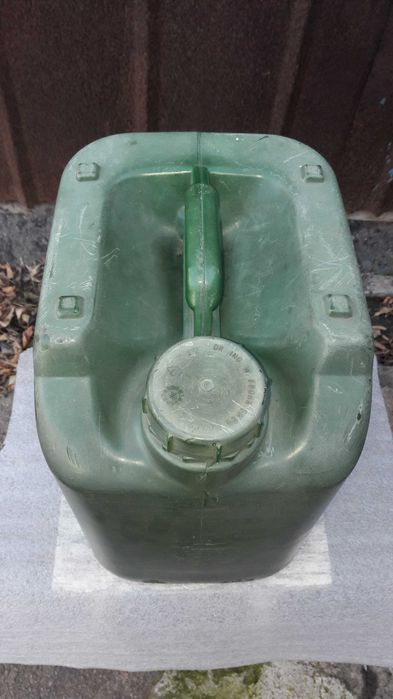 канистры  полиэтиленовые