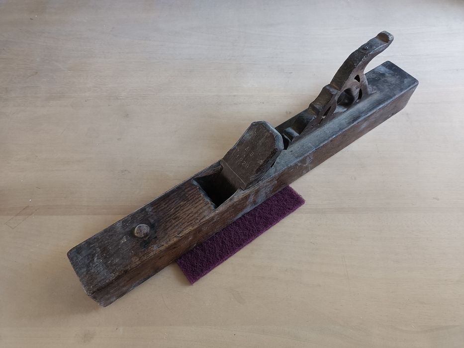 Plaina quase centenária