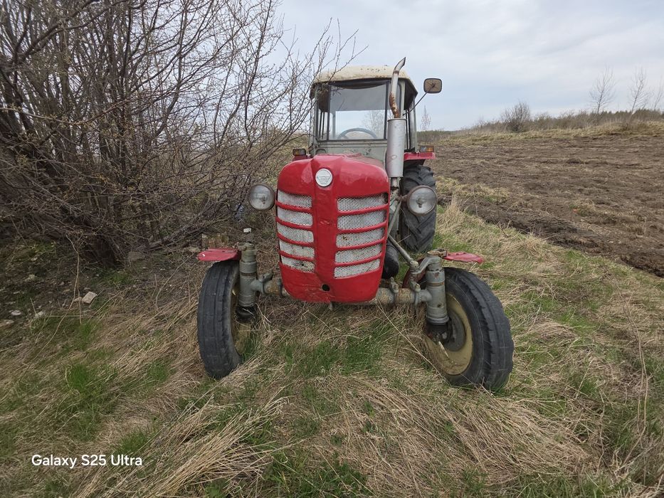 Sprzedam ursusa  c4011